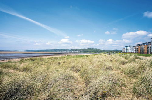 Photo 46 - Beach View - 2 Bed Apartment - Llanelli