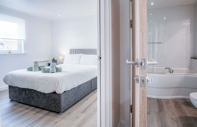 Beach View - 2 Bed Apartment - Llanelli - Foto 6