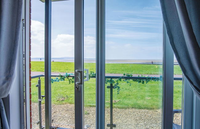 Beach View - 2 Bed Apartment - Llanelli - Foto 45