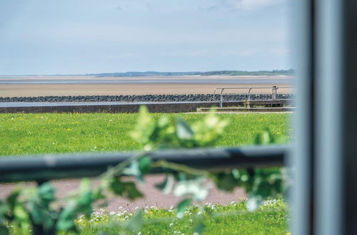 Photo 39 - Beach View - 2 Bed Apartment - Llanelli