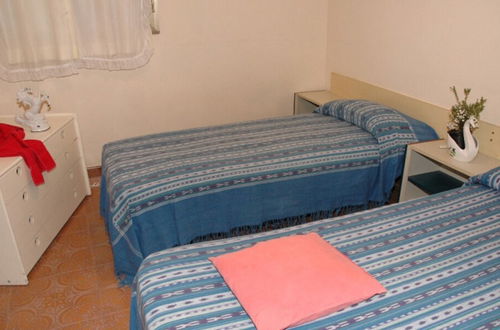 Photo 3 - Well Located Apartment With Swimming Pool in Lignano