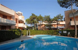 Foto 1 - Well Located Apartment With Swimming Pool in Lignano