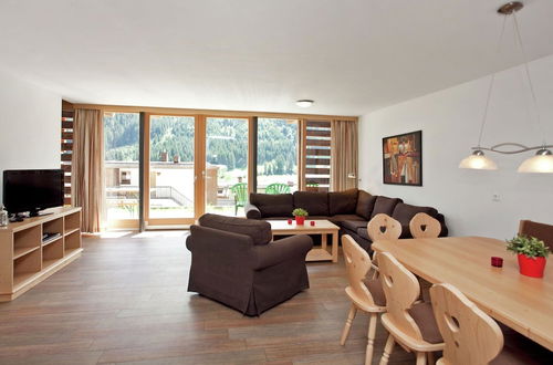 Photo 4 - Luxurious Chalet in Wald im Pinzgau With Sauna