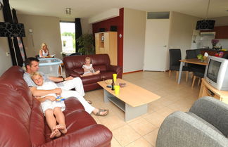 Foto 2 - Child Friendly Villa With Enclosed Garden, Near Hoorn