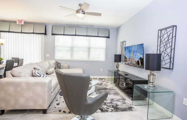 Cozy Family Friendly 4Bd Close to Disney 5149 - Photo 1