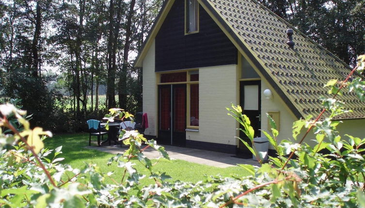 Foto 1 - Attractive Holiday Home with Large Garden near Zwolle