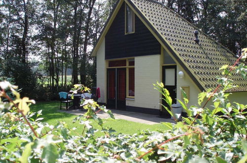 Photo 1 - Attractive Holiday Home with Large Garden near Zwolle