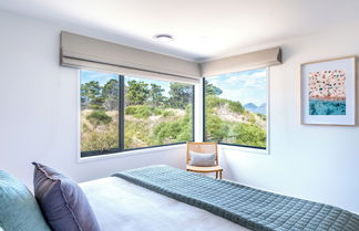 Photo 3 - Coast Beachfront Retreat