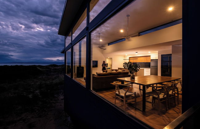 Coast Beachfront Retreat - Photo 52