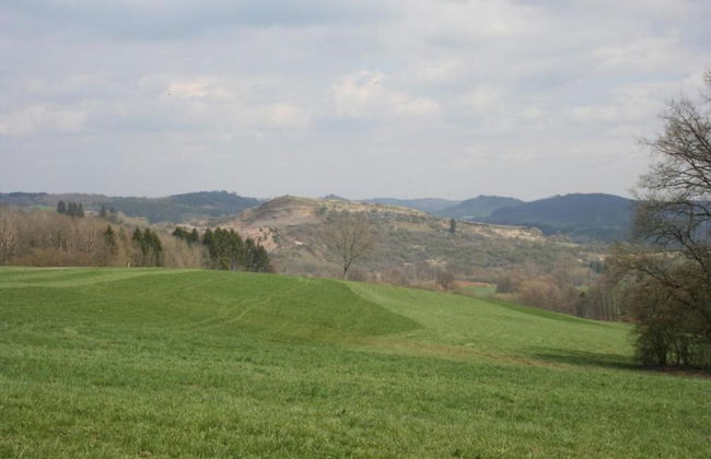 Bungalow in Eifel Near Forest and Mountains - Foto 40