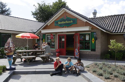 Photo 35 - Attractive Bungalow with Covered Terrace near Veluwe