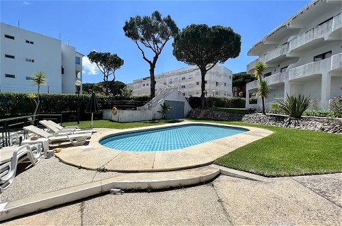 Photo 1 - Vilamoura Cosy 3 With Pool by Homing