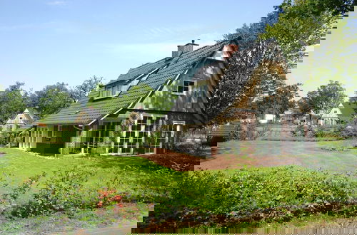 Foto 12 - Beautiful House With Garden