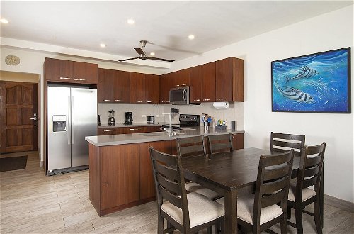 Photo 9 - Newly Remodeled Ground-floor Unit in Flamingo in Front of Beach