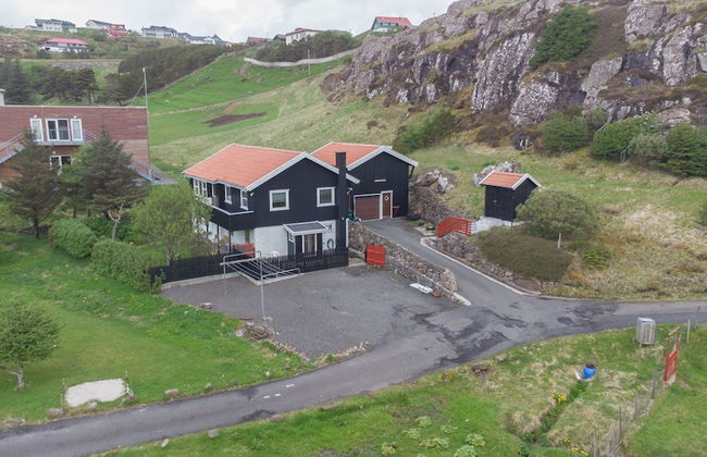 Unique Location - Bodanes - Hoydalar - 6 Br Villa - Photo 28