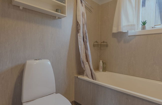 Unique Location - Bodanes - Hoydalar - 6 Br Villa - Photo 23