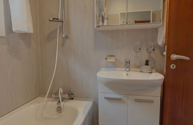 Unique Location - Bodanes - Hoydalar - 6 Br Villa - Photo 24