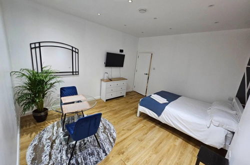 Photo 2 - Cosy 1-bed Apartment in London, Alexandra Palace