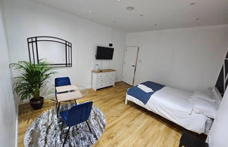 Photo 2 - Cosy 1-bed Apartment in London, Alexandra Palace