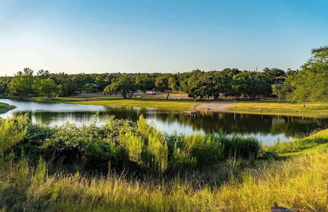 Luxurious Lake Park House: Sleeps 25, Pool, Hot-tub, Firepit and Game Room! - Foto 43