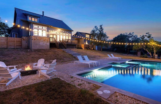 Luxurious Lake Park House: Sleeps 25, Pool, Hot-tub, Firepit and Game Room! - Foto 37