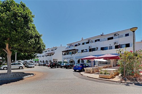 Photo 14 - Faro Airport Flat 1 by Homing