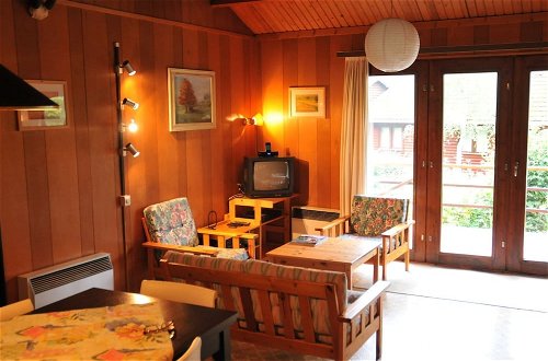 Photo 4 - Cozy Holiday Home With an Oven in a Green Area