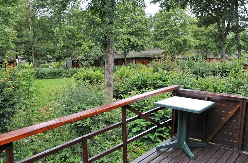 Photo 5 - Cozy Holiday Home With an Oven in a Green Area