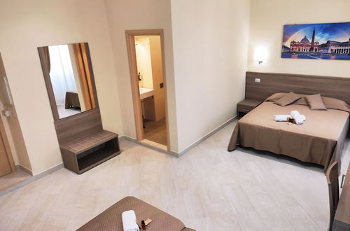 Photo 9 - Luxury Suites - Stay Inn Rome Experience