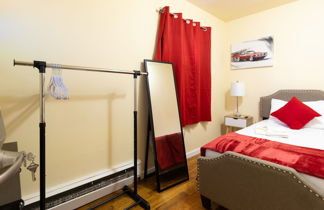 Photo 2 - Deluxe single bed 1st FL in Elmhurst NY