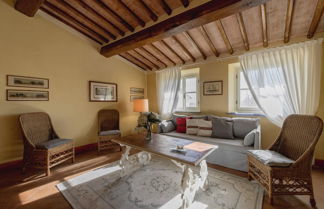 Photo 3 - Maria Farmhouse Apartment in Wine Resort in Lucca