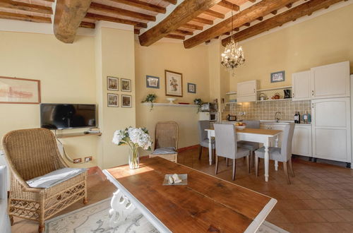 Photo 6 - Maria Farmhouse Apartment in Wine Resort in Lucca