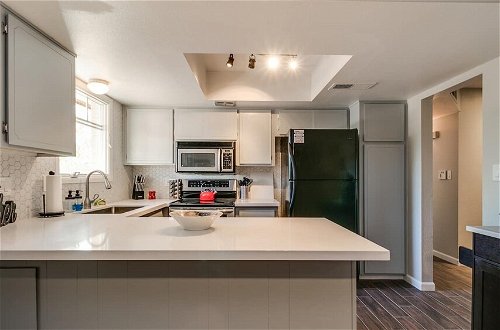Photo 6 - Remodeled Tempe Home in Prime Location