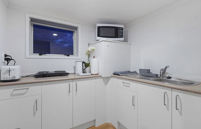 Newly Renovated Studio w Parking-Netflix - Foto 6