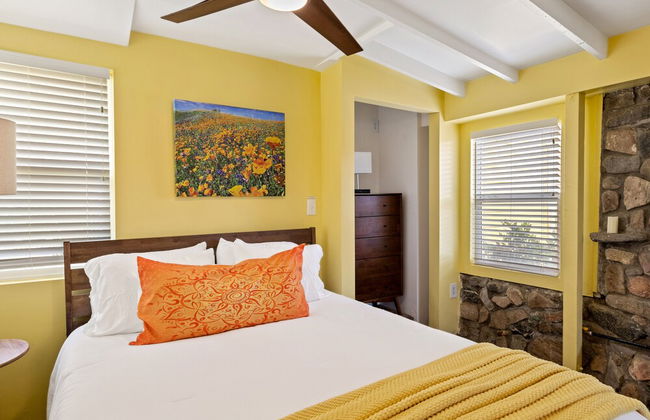 Desert Breezes - Photo 4