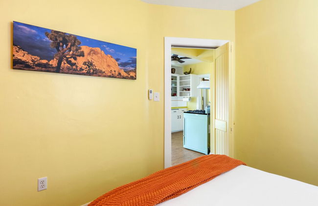 Desert Breezes - Photo 3