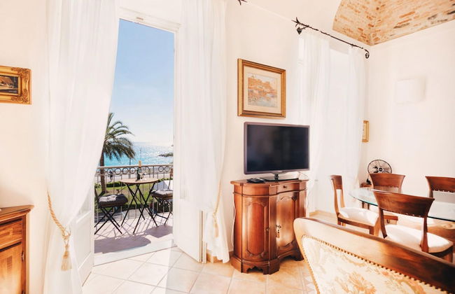 Appartamento Fronte Mare a Ospedaletti by Wonderful Italy - Foto 12