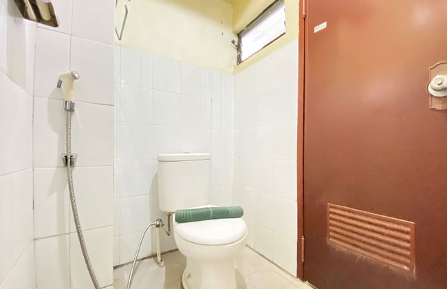 Graceful 2Br Apartment At Gateway Ahmad Yani Cicadas - Foto 16