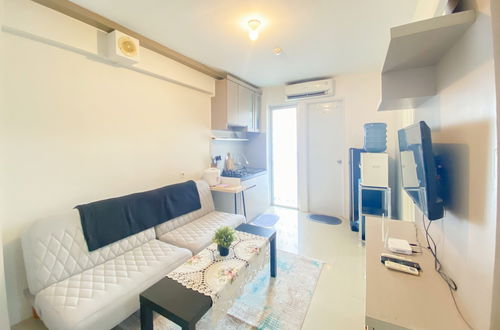 Photo 1 - Beautiful And Cozy 2Br Bassura City Apartment