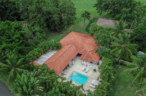 Photo 1 - Golf Villa Close to the Beach No00