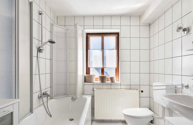 Stylish Apartment With Terrace in Sonneberg - Foto 12