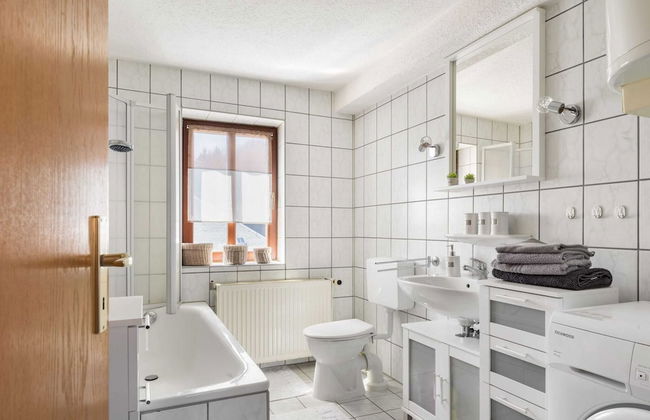 Stylish Apartment With Terrace in Sonneberg - Foto 11
