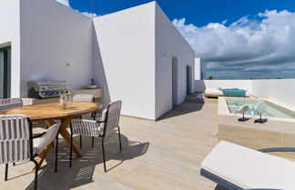 Photo 1 - Luxury Penthouse With Bbq Rooftop and Picuzzi