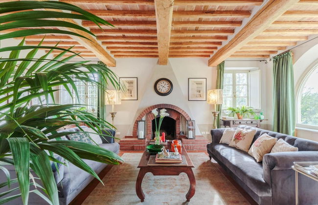 Villa Drago in Orentano - Photo 24