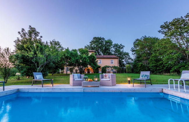 Villa Drago in Orentano - Photo 17