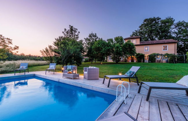 Villa Drago in Orentano - Photo 13