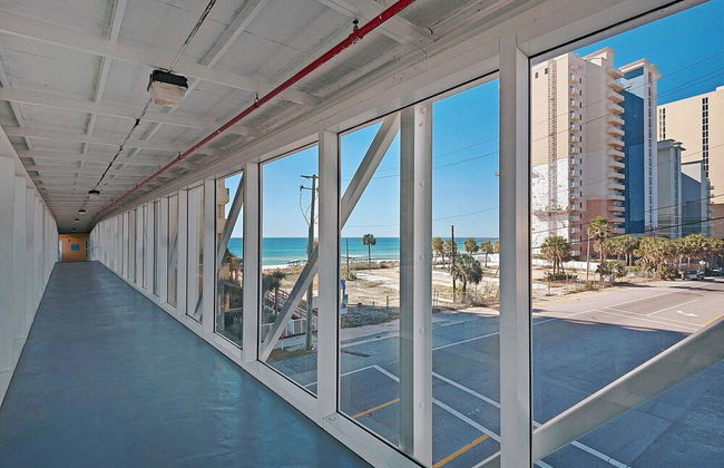 Beautiful Ocean Views! 2-bedroom, 2-bathroom! Resort Pools! - Foto 30