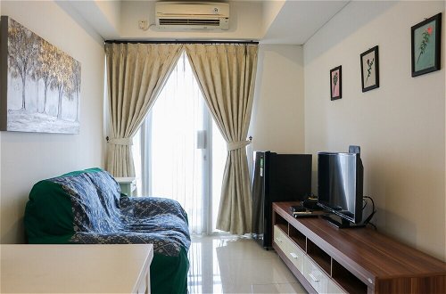 Photo 14 - Fancy And Nice 1Br Apartment At H Residence