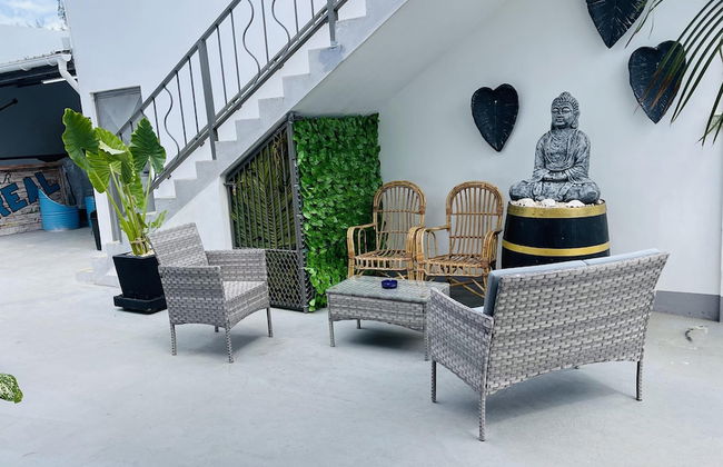 Spacious 4-bed Villa in Flic en Flac Roof top bar - Foto 28