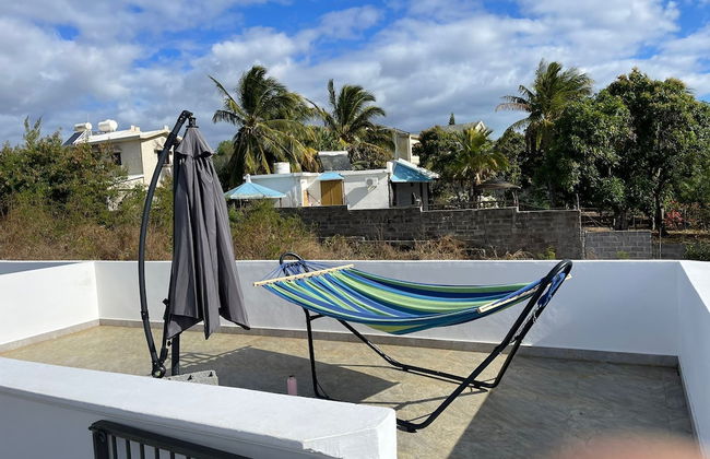 Spacious 4-bed Villa in Flic en Flac Roof top bar - Foto 23